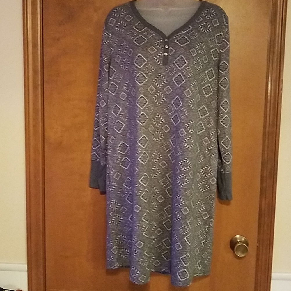Night shirt